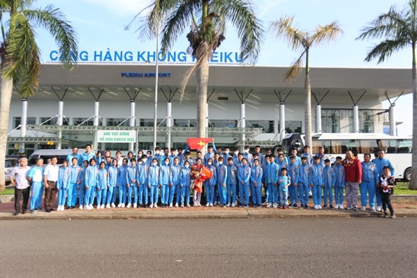 Gia Lai tổ chức đón VĐV đầu tiên đoạt HCV tại SEA Games - Anh 1