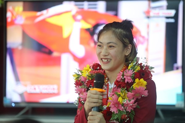 Gia Lai tổ chức đón VĐV đầu tiên đoạt HCV tại SEA Games - Anh 3