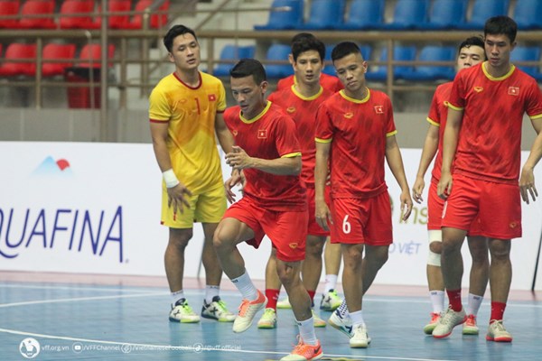 Tuyen Futsal Viet Nam da 2 tran giao huu tai TP.HCM truoc chuyen tap huan Nam My - Anh 1