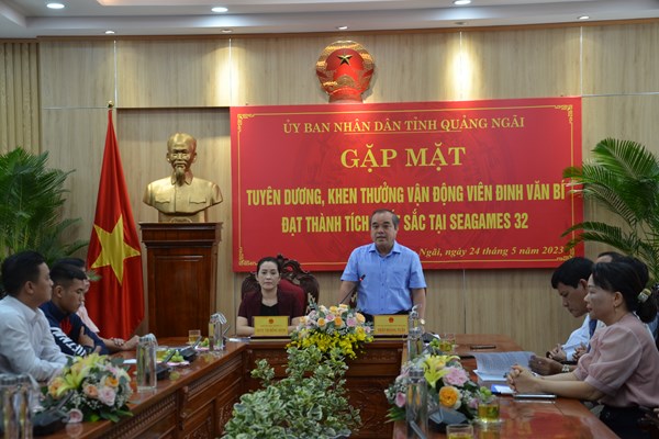 Quảng Ngãi: Tuyên dương, khen thưởng VĐV Đinh Văn Bí đạt thành tích xuất sắc tại SEA Games 32 - Anh 1