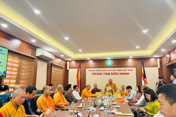 Trao giải cuộc thi viết “Đạo Phật trong trái tim tôi” - Anh 1
