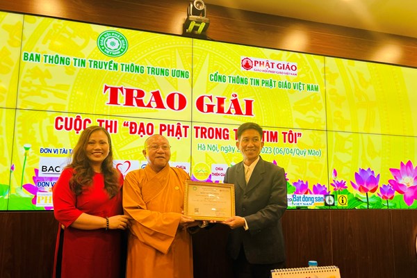 Trao giải cuộc thi viết “Đạo Phật trong trái tim tôi” - Anh 2