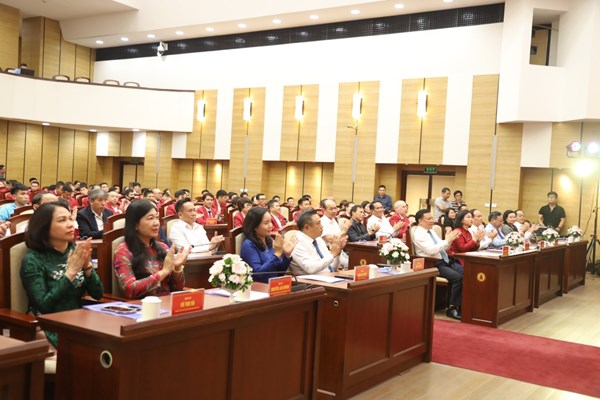 Hà Nội thưởng gần 12 tỉ đồng cho thành tích của các VĐV tại SEA Games 32 - Anh 5