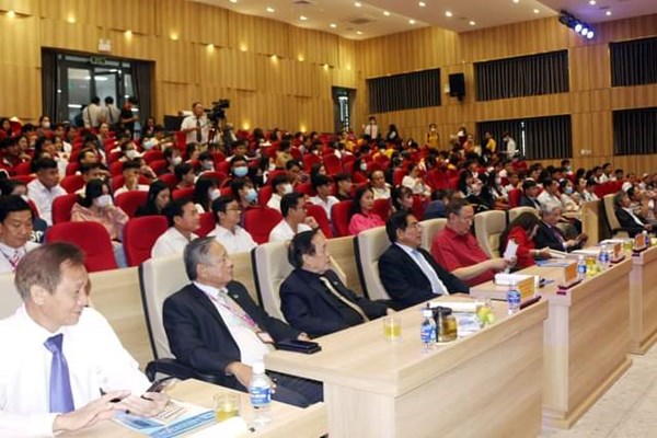 Phát động cuộc thi sáng tác “Văn chương phương Nam” - Anh 1