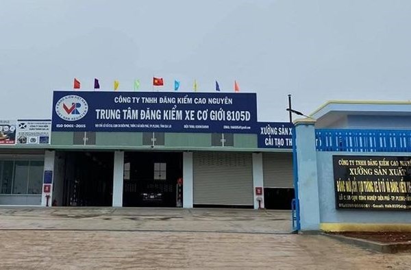 Gia Lai: Bắt giam Giám đốc và Phó Giám đốc Trung tâm đăng kiểm vì nhận hối lộ - Anh 2