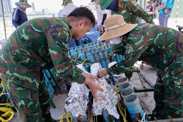 Lễ hội pháo hoa quốc tế Đà Nẵng - DIFF 2023 trước giờ “bùng nổ” - Anh 2