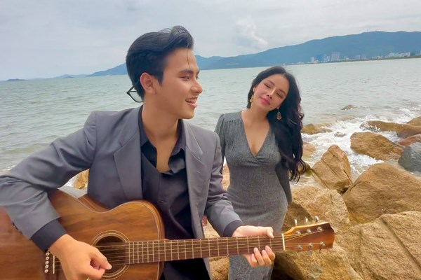 Á quân Thần tượng Bolero Tô Ngọc Hà ra mắt MV “Mùa hè bỏng cháy” - Anh 2