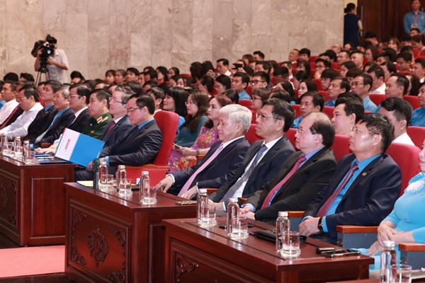 Đội tuyển Bóng đá nữ quốc gia được vinh danh tại chương trình Vinh quang Việt Nam - Anh 2