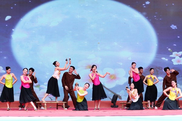 “Một rừng cây, một đời người”: Tiếng nói từ trái tim của những người làm nghệ thuật bảo vệ môi trường - Anh 8