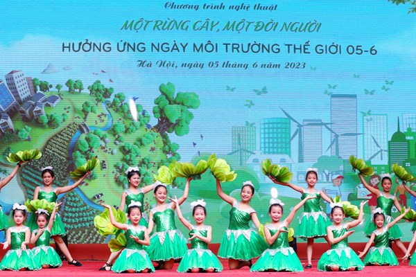 “Một rừng cây, một đời người”: Tiếng nói từ trái tim của những người làm nghệ thuật bảo vệ môi trường - Anh 9