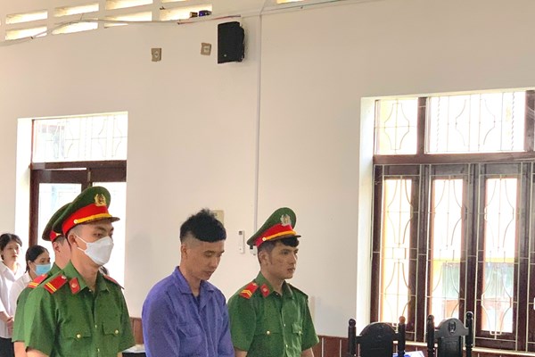 Kon Tum: 10 năm tù cho đối tượng dùng súng hơi bắn người - Anh 1