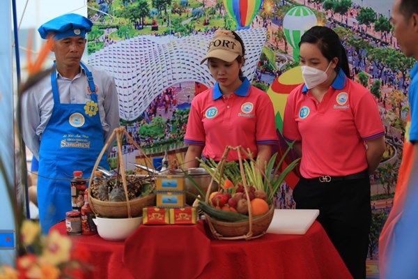 Phát triển các dòng sản phẩm mới từ tinh chất yến sào Khánh Hòa - Anh 4
