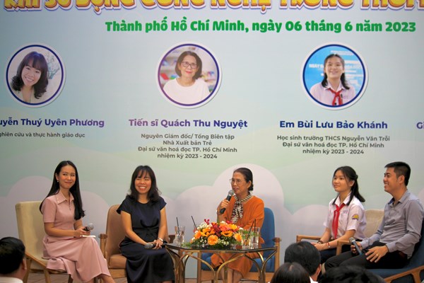 Trẻ em với công nghệ số: Nhiều cơ hội nhưng cũng lắm rủi ro - Anh 1