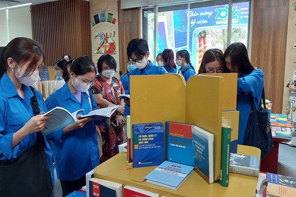 75 năm thi đua ái quốc: Dòng chảy của khát vọng xây dựng đất nước - Anh 3