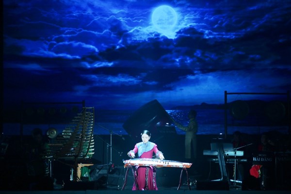 Tôn vinh, lan tỏa tình yêu âm nhạc truyền thống Việt - Anh 2