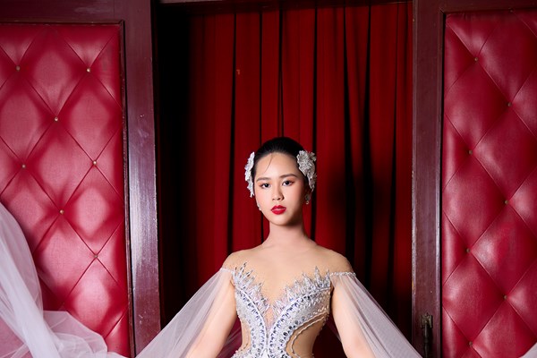Hoa hậu Bella Vũ và người đẹp Thảo Vy cuốn hút trên thảm đỏ chung khảo Miss World Vietnam 2023 - Anh 3