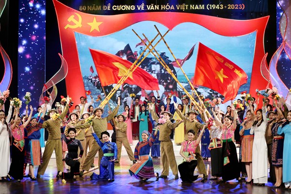 Những dấu ấn đột phá nửa nhiệm kỳ của ngành VHTTDL (Bài 3): Minh chứng cho những sự quan tâm đặc biệt - Anh 2