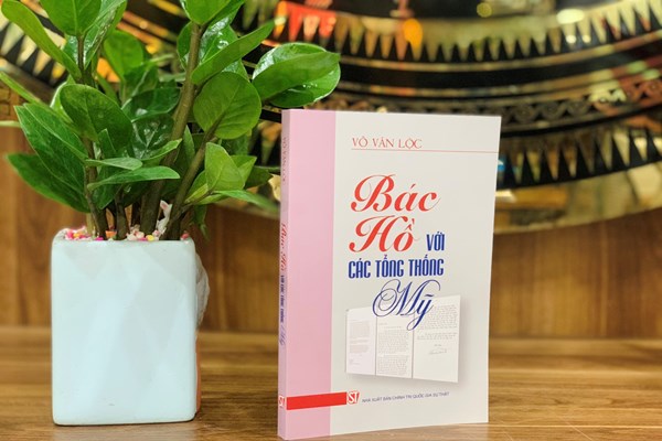 Ra mắt cuốn sách “Bác Hồ với các Tổng thống Mỹ” - Anh 1