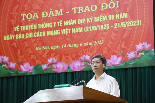 Chính sách điều trị Covid-19 sẽ thay đổi khi chuyển từ bệnh truyền nhiễm nhóm A sang nhóm B - Anh 2
