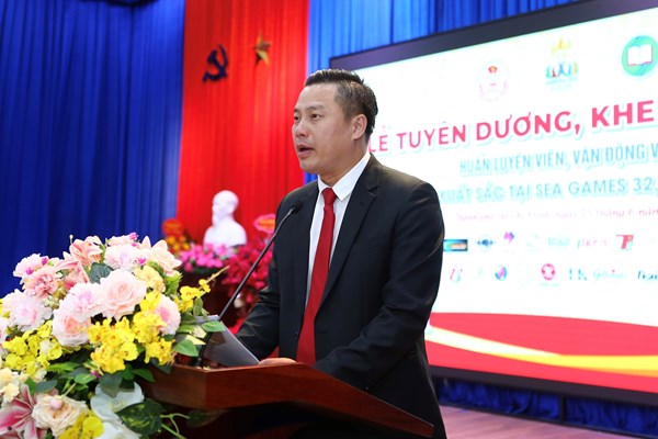 Trung tâm Huấn luyện Thể thao Quốc gia TP.HCM tuyên dương HLV, VĐV đạt thành tích cao tại SEA Games 32 và ASEAN Para Games 12 - Anh 3