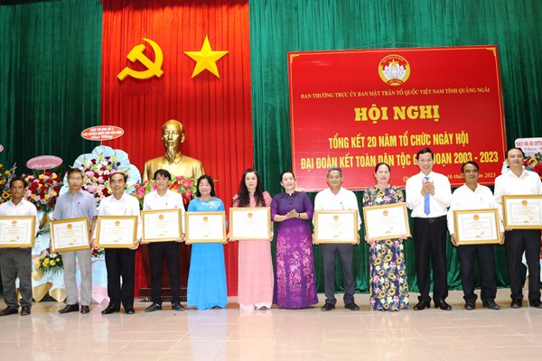Quảng Ngãi phát huy sức mạnh khối đại đoàn kết dân tộc - Anh 3