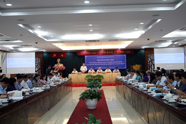 Phát huy vai trò VHNT trong xây dựng không gian văn hóa Hồ Chí Minh - Anh 1