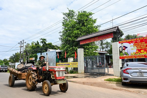 Nhịp sống bình yên đã trở lại Cư Kuin - Anh 2
