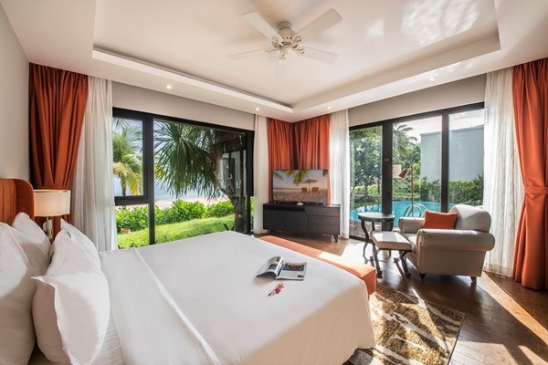 Đặt ngay combo siêu hot VINPEARL X 8WONDER đón hè diệu kỳ cùng Charlie Puth - Anh 3