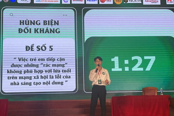 Cuộc thi hùng biện ESPIC: Hoạt động ý nghĩa nhân Tháng Vì trẻ em - Anh 1