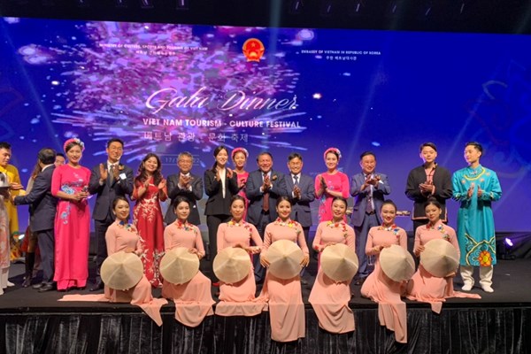 Việt Nam- Hàn Quốc​​​​​​​: Điểm sáng trong quan hệ hợp tác Văn hóa, Thể thao, Du lịch và Gia đình - Anh 3