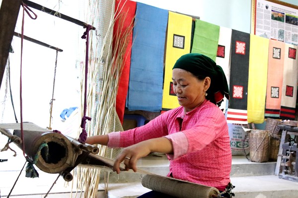 Phát triển con người vì mục tiêu chấn hưng văn hóa (Bài 1):  Khơi dậy khát vọng cống hiến từ “sức mạnh mềm” - Anh 1