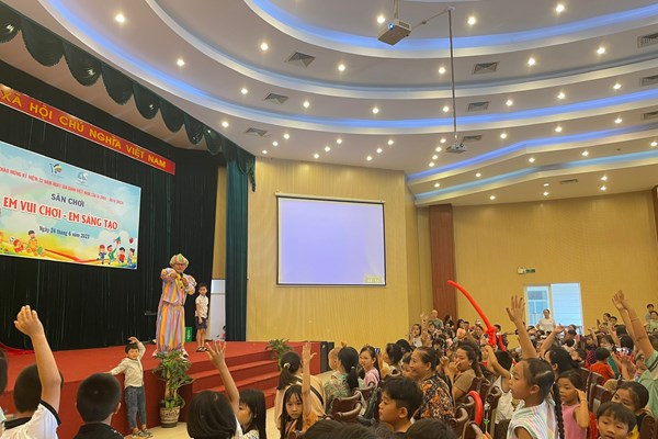 Đa dạng hoạt động tại Sân chơi thiếu nhi miễn phí - Anh 2