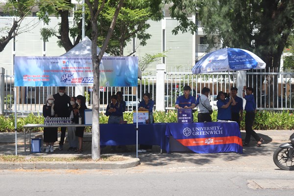 Đà Nẵng: Đảm bảo an toàn, hiệu quả  cho kỳ thi tốt nghiệp THPT - Anh 3