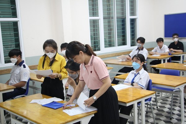 Kỳ thi tốt nghiệp THPT năm 2023: Sẵn sàng cho “một kỳ thi bình thường” - Anh 3