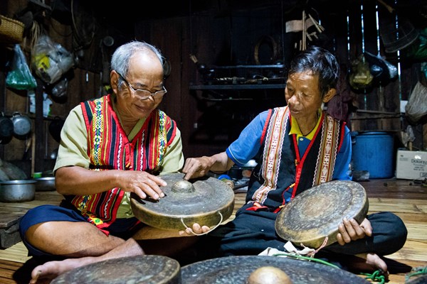 Dự thảo xét tặng danh hiệu “Nghệ nhân nhân dân”, “Nghệ nhân ưu tú”: Còn nhiều vấn đề cần được nghiên cứu, tiếp thu - Anh 2