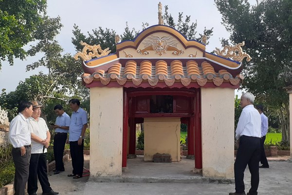 Miếu Đôi có phải là nơi thờ “hoa cái” của vua Quang Trung? - Anh 1