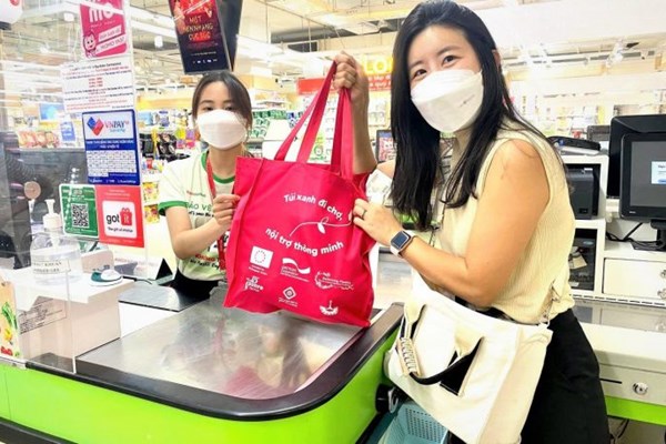 3 tháng 7 là Ngày không sử dụng túi nilon - Anh 1