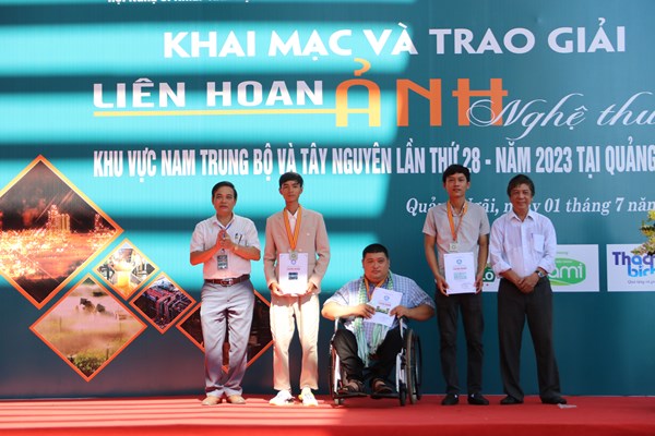 Liên hoan ảnh nghệ thuật khu vực Nam Trung bộ và Tây Nguyên - Anh 4