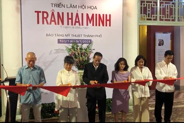 Cuốn hút với tranh biểu hiện trừu tượng của hoạ sĩ Trần Hải Minh - Anh 1