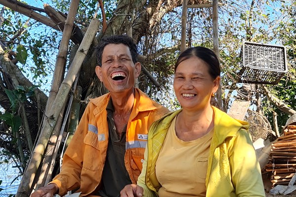 Duyên phận đôi vợ chồng “khiếm khuyết” - Anh 2