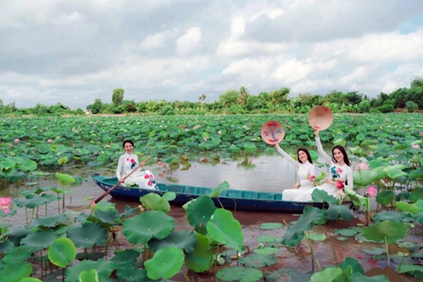 Du lịch nông nghiệp vùng ĐBSCL: Đang thiếu cơ chế thúc đẩy - Anh 1