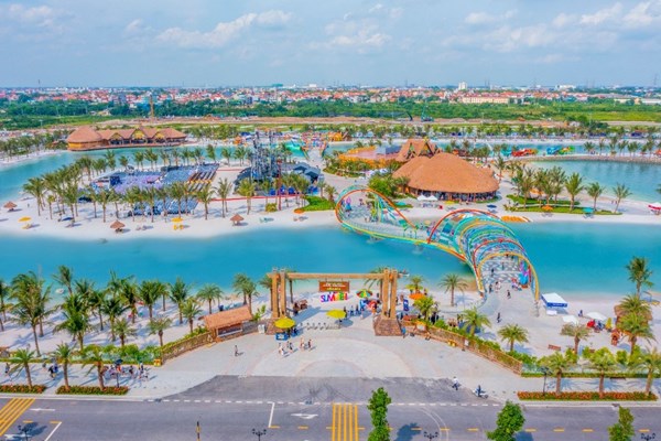 “Thế giới giải trí VinWonders” sắp ra mắt ở bờ đông Hà Nội - Anh 1