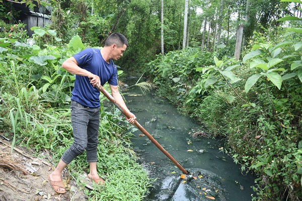 Quảng Ngãi: Các tuyến kênh và hồ điều hòa ô nhiễm nghiêm trọng - Anh 3