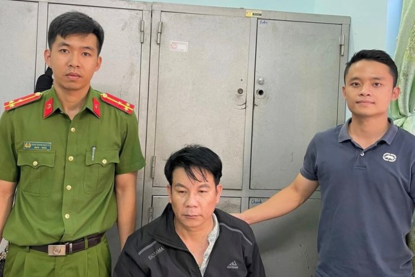 Giả danh đại tá công an, lừa đảo chiếm đoạt hơn 7 tỉ đồng - Anh 1