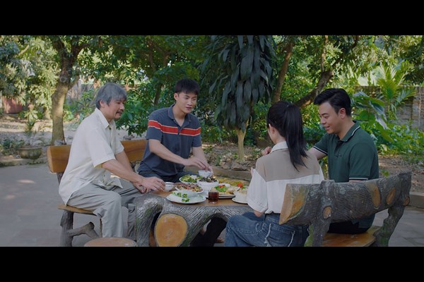 NSƯT Võ Hoài Nam: “Làm phim truyền hình để in sâu vào nỗi nhớ của khán giả” - Anh 3