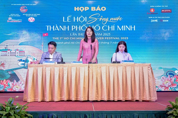 Nữ đạo diễn “Xoè Thái- Tinh hoa miền di sản