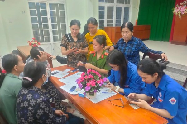 DTI tỉnh Quảng Ngãi tăng 34 bậc, đứng thứ 26/63 tỉnh, thành - Anh 2