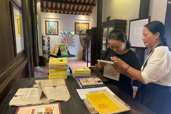 Nhà thờ tộc Nguyễn Tường kỷ niệm 10 năm đón khách tham quan - Anh 2