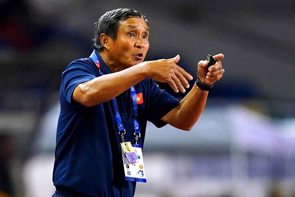 Không có chuyện HLV Mai Đức Chung bị FIFA cắt quyền HLV trưởng tại World Cup nữ 2023 - Anh 1
