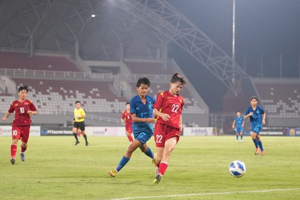 Đội tuyển U19 nữ Việt Nam giành ngôi á quân tại Giải U19 nữ Đông Nam Á - Anh 1